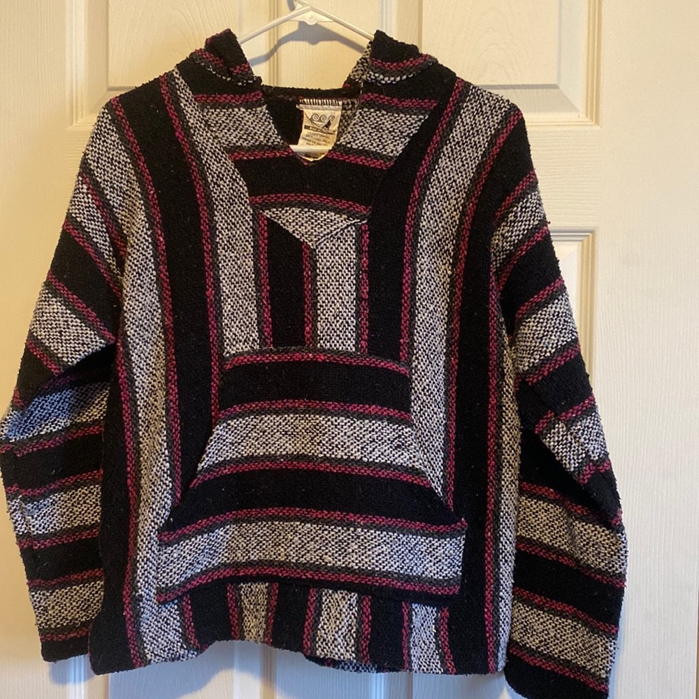 Baja Hoodie women’s small striped